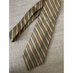Brooks Brothers Maker's &Merchants Mens Tie stripe gold/ green Silk 3 3/8" x 58"